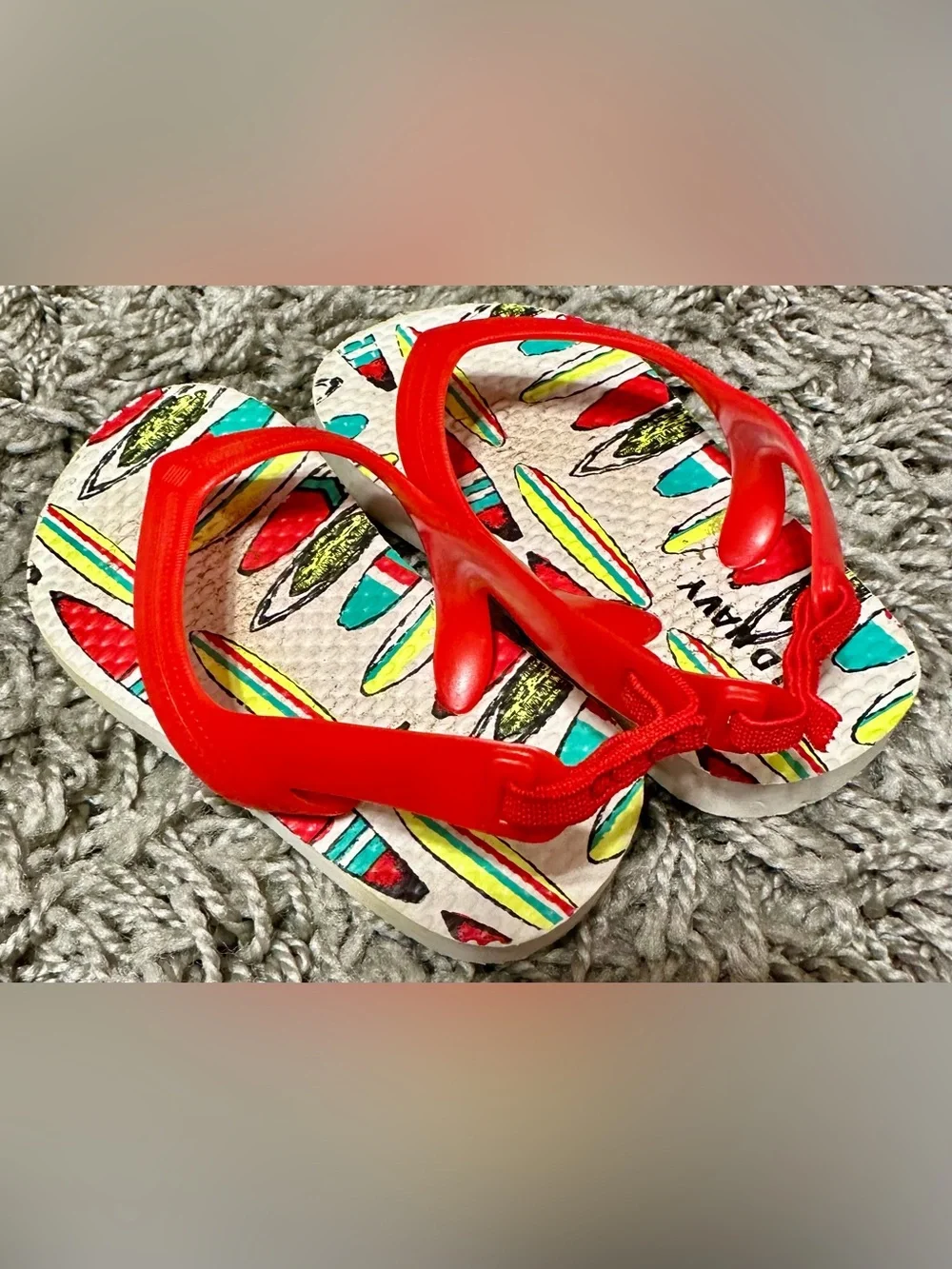 Old Navy Red Strap Kids Flip Flops with Surfboard Print